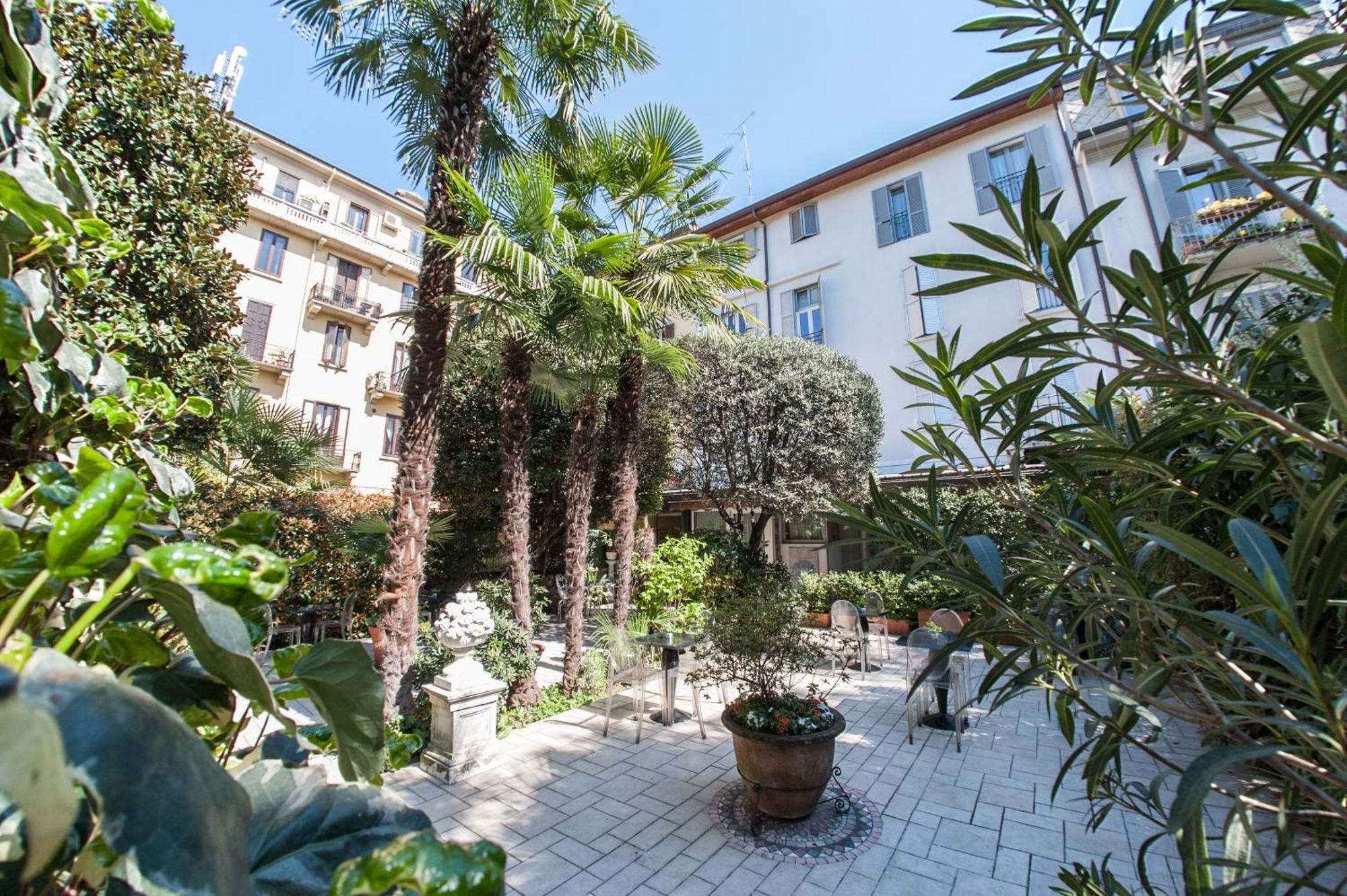 The Best Hotel — Photos 2